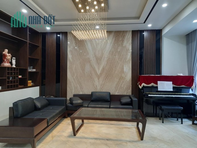 Chính Chủ Bán Nhà Mặt Phố Hồ Tùng Mậu Siêu Hiếm. Dòng Tiền Gần 2 Tỷ 1 Năm.