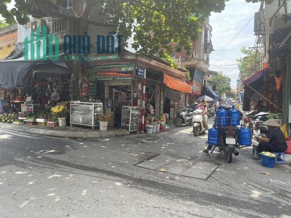 bán nhà DƯƠNG XÁ ( GIA LÂM , HÀ NỘI)  KINH DOANH, MẶT ĐƯỜNG 379  (24 M) CỬA NGÕ VINHOMES OCP. 93 M2