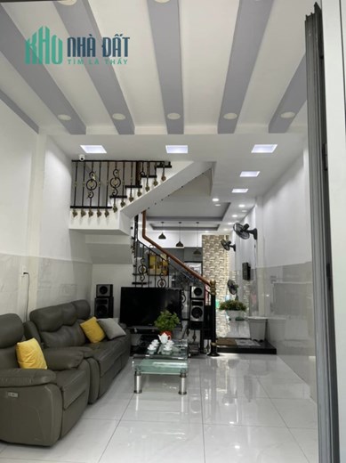 Bán nhà MT kế Ng Sơn, giao Văn Cao, 70m2 nở hậu, 4PN, 4WC, 12 tỷ (TL).