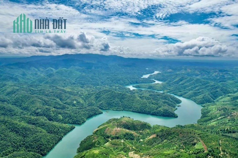 Cần sang nhượng lại lô đất nghỉ dưỡng tại Đak Nông. View đẹp.