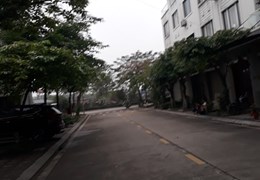 Bán biệt thự lô góc 3 mặt thoáng vell hồ đối diện chung cư