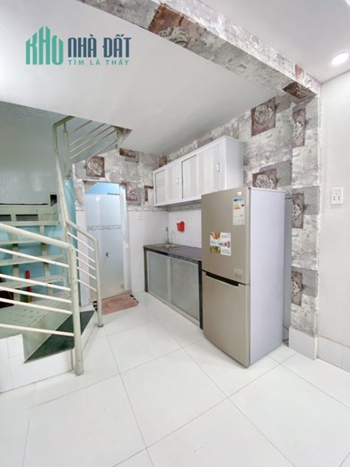 CHO THUÊ nhà 3 tầng Hòa Hảo Quận 10 – Giá thuê 12 triệu/tháng 3PN 3WC vị trí trung tâm thuận tiện