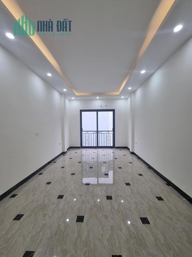 BÁN NHÀ MỚI LA THÀNH-BA ĐÌNH. DT 34M2-5T-MT 4,5M.NGÕ THÔNG-NHÀ THOÁNG- ĐẸP.GIÁ 4,5 TỲ