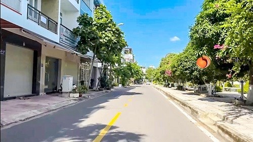 lô đất 2 mặt tiền đường số 7 Lê Hồng Phong 2 Nha Trang 
Chuyển nhượng