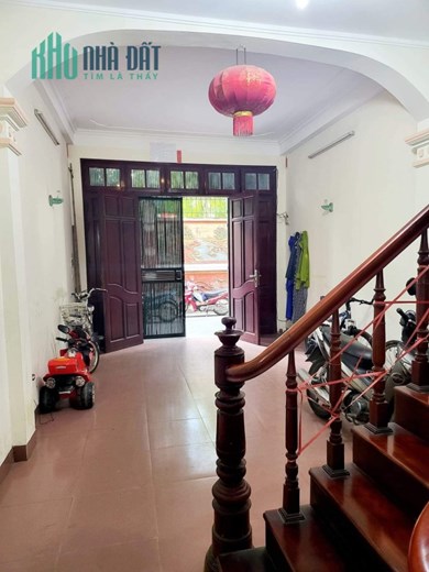 BÁN NHÀ DUY TÂN- CẦU GIẤY. DT 48M2- 5T. 2 THOÁNG. NGÕ THÔNG Ô TÔ CHẠY VÒNG.TIỆN KINH DOANH.GIÁ 12TỶ