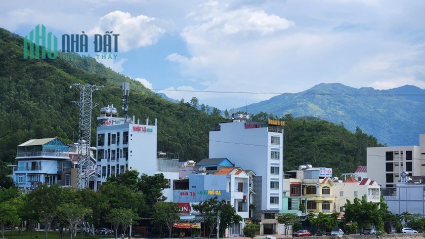 Nhà nghỉ phước đồng dưới cầu bình tân giá 6 tỷ 300 có 10pn