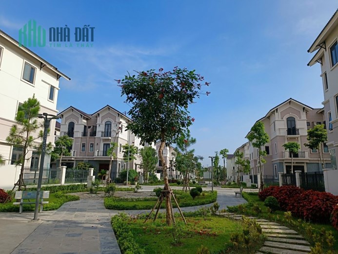Bán nhanh căn biệt thự song lập tại khu đô thị Centa - vsip giá hấp dẫn