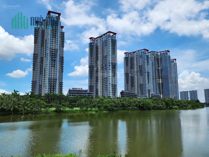 Cần bán gấp Căn hộ chung cư 3PN khoáng nóng dự án The Landmark khu đô thị Ecopark giá tốt nhất