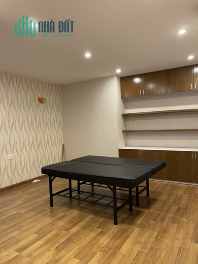 BÁN TÒA VĂN PHÒNG VƯƠNG THỪA VŨ 108M2, LH 0965990898