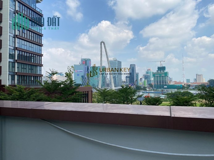 METROPOLE thủ thiêm 2PN có sân vườn