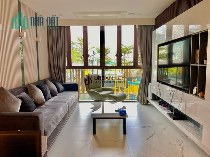 METROPOLE thủ thiêm 2PN có sân vườn