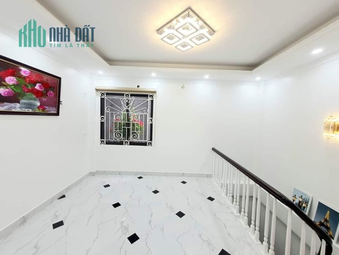 BÁN NHÀ LIỀN KỀ KĐT VĂN QUÁN, PHÂN LÔ Ô TÔ TRÁNH 98M2 GIÁ CHỈ 13.5 TỶ