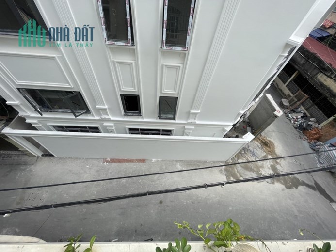 Bán nhà LÔ GÓC KINH DOANH 8M + 6M Đường Tân Sơn Nhì, Q.Tân Phú, 64m2(4x16), 4 TẦNG
