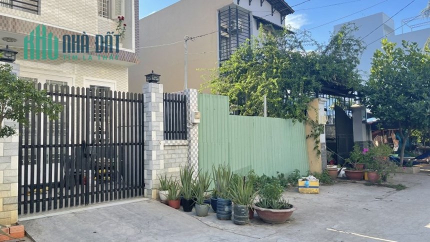 Cần bán Đất Hẻm xe tải Nguyễn Duy Trinh, TP thủ Đức- Giá :3,7tỷ