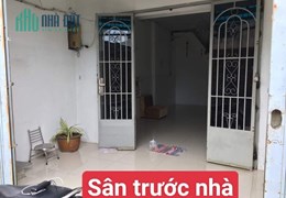 Cách một căn ra mặt tiền - Hiệp Bình Chánh - Thủ Đức - 40m2 - giá 3 tỷ 5
