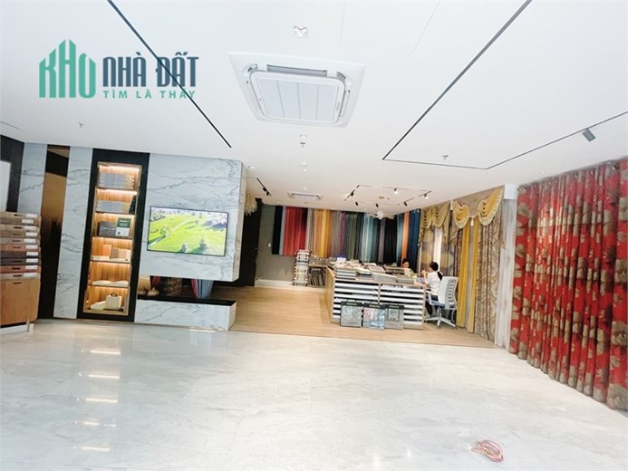Shophouse Sarina Sala
