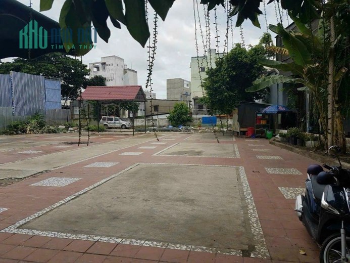 Bán đất mặt tiền đường lớn  thích hợp làm karaoke, nhà hàng, khách sạn, văn phòng, kho xưởng