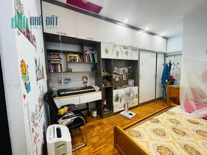 Vu lan báo hiếu - mua nhà tặng phụ huynh 32m2 Giảng Võ, Đống Đa nhà đẹp-ở sướng hơn 3 tỷ.