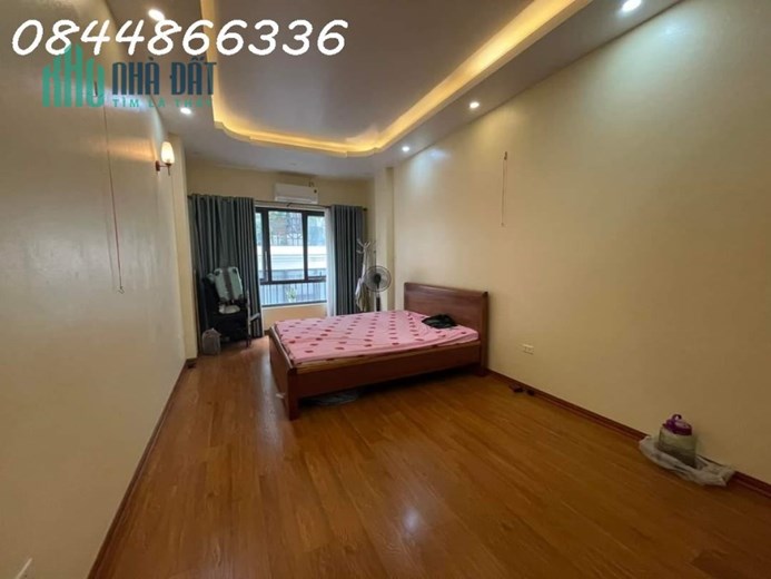 PHÂN LÔ CẦU GIẤY - Ô TÔ ĐỖ CỬA - KINH DOANH ĐỈNH - NGÕ THÔNG - NHÀ MỚI ĐẸP