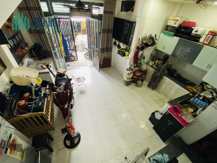 Nhà mới đẹp Quận 10 3tỷ, HXH 10m 3 tầng, vị trí víp Nguyễn Tri Phương, phù hợp ở và cho thuê