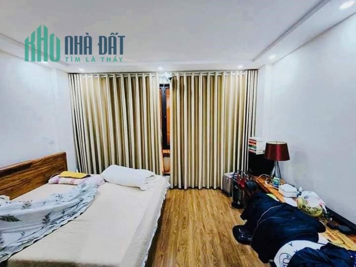 Hiếm! Nhà đẹp Văn Quán, Hà Đông, 4 tầng, 3PN, gần ô tô, nhỉnh 2 tỷ, LHe 0982880889