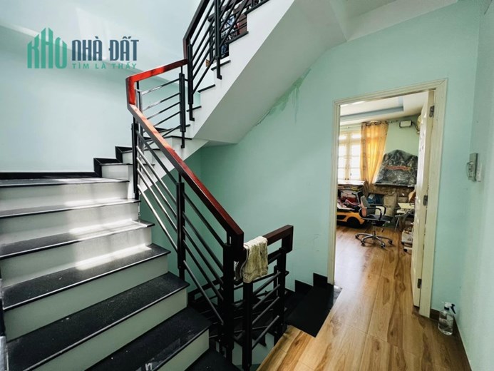NHỈNH 6 TỶ - NHÀ 5 TẦNG ĐÚC BTCT - CHÍNH CHỦ BÁN GẤP - GIÁ CỰC TỐT