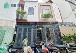 HẺM XE HƠI ĐẬU TRƯỚC NHÀ- CẶP SONG SINH MỚI ĐẸP FULL NỘI THẤT