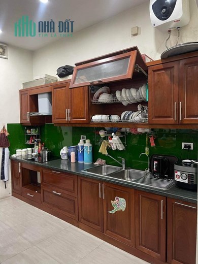 Chính Chủ Cần Bán Gấp Nhà Mặt Phố Trung Kính Quận Cầu Giấy.