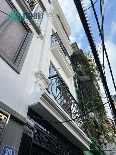 Nhỉnh 3 tỏi, nhà 4 tầng x 30m2, Bồ Đề ngay cầu Chương Dương