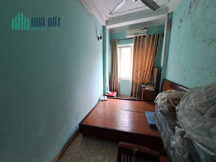 TÌM KHÁCH THUÊ NGUYÊN CĂN MẶT ĐƯỜNG GIẢI PHÓNG.