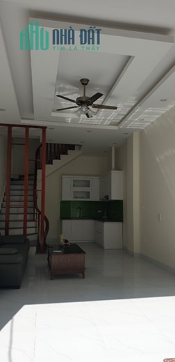 Nhà Đẹp mới koong phố Hoa Lâm, lô góc, ô tô cách 30m, DT 35m2 x 5T, MT 3.7m, nhỉnh 3 tỷ