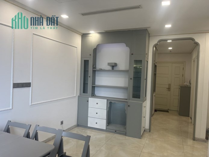 Chính chủ bán hoặc cho thuê căn hộ 2 PN toà Aqua 3 - Vinhome Bason Q1, TP HCM