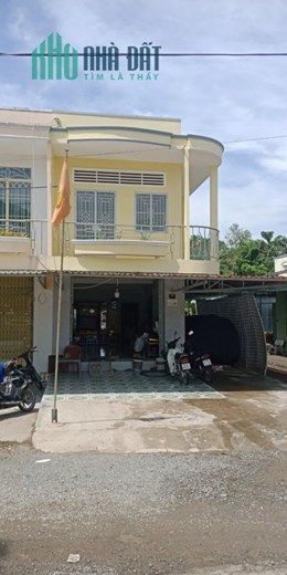 CHÍNH CHỦ Cần Bán Nhanh Căn Nhà Đẹp Tại Trung Tâm Thị Trấn Vĩnh Viễn, Long Mỹ, Hậu Giang