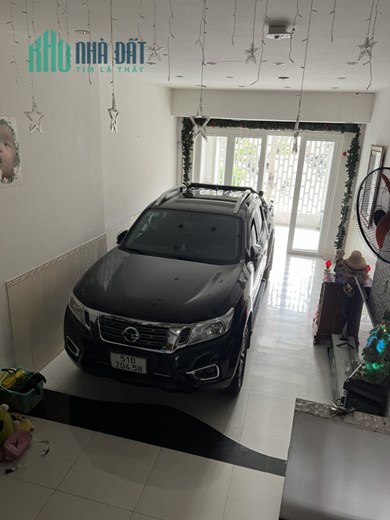 Bán nhà đường Cao Thị Chính, Phường Phú Thuận, Q7 nhà mặt tiền đường lớn 24m