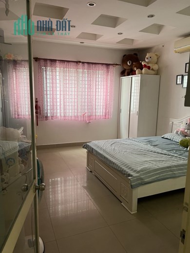 Bán nhà đường Cao Thị Chính, Phường Phú Thuận, Q7 nhà mặt tiền đường lớn 24m