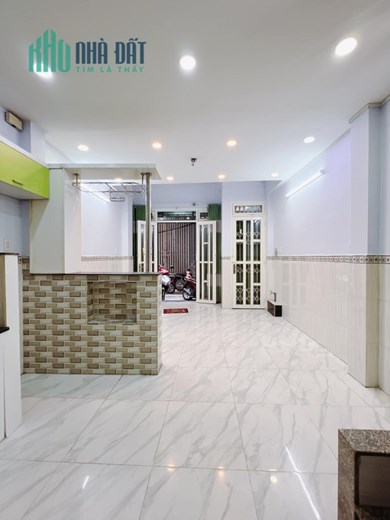 NHÀ KHÁNH HỘI, Q.4, HẼM 3.3M, DF: 4x8, 5 TẦNG, NHỈNH 5 TỶ.