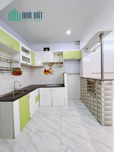 NHÀ KHÁNH HỘI, Q.4, HẼM 3.3M, DF: 4x8, 5 TẦNG, NHỈNH 5 TỶ.