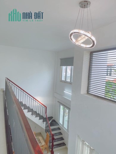 Bán nhà 2 tầng góc 2 mặt đường ô tô Vĩnh Thạnh, Nha Trang