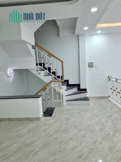 Bán nhà Đường Phan Chu Trinh P.24 Q.Bình Thạnh DT 42 m2 (5 Tầng) Hiếm chỉ 6.4 tỷ vào ở ngay