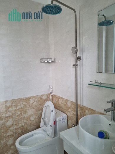 Bán nhà Đường Phan Chu Trinh P.24 Q.Bình Thạnh DT 42 m2 (5 Tầng) Hiếm chỉ 6.4 tỷ vào ở ngay