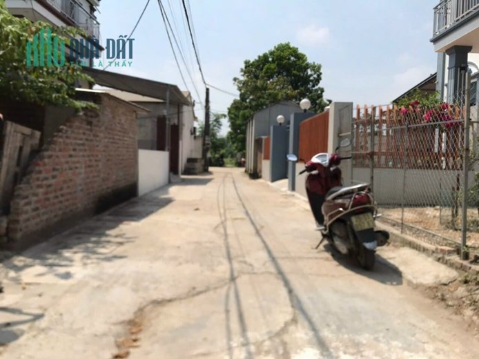 Cắt lỗ lô 73m² trục chính Yên Ninh, Hiền Ninh, Sóc Sơn, đường thông 5m. Lh 0981568317