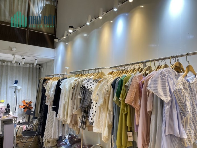 CHÍNH CHỦ CẦN SANG NHƯỢNG CỬA HÀNG TẠI 25A LÝ THƯỜNG KIỆT, PHƯỜNG HOÀNG VĂN THỤ, QUẬN HỒNG BÀNG,