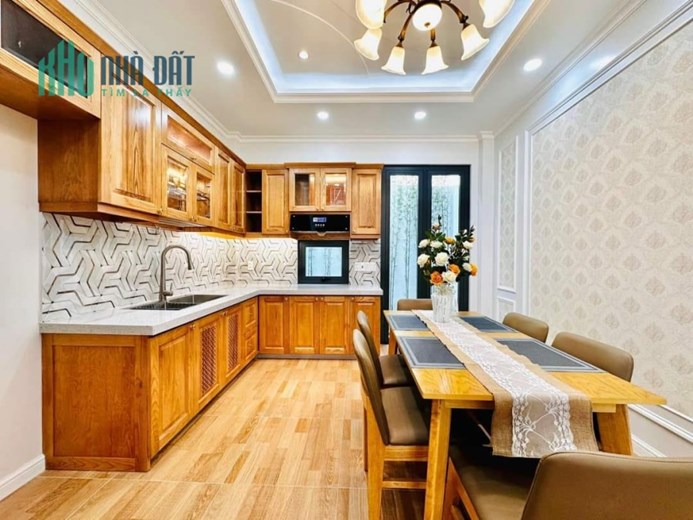 Bán Nhà Phạm Văn Chiêu Gò Vấp 4 Tầng Hẻm 6m Giá 6 tỷ 5