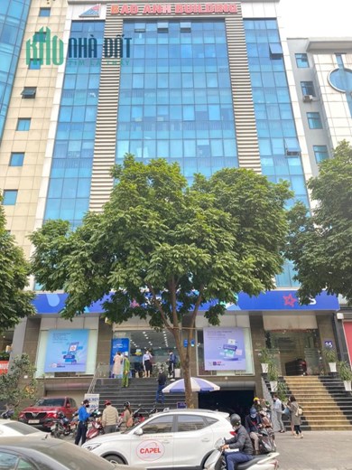 Bán tòa nhà văn phòng mặt phố Trần Thái Tông, 450m2 x 11 tầng MT 19m, 270 tỷ
