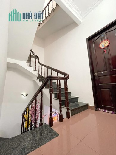 ++ 10M RA HXH TÔ HIẾN THÀNH QUẬN 10-52M-4TẦNG BTCT, NGANG 4.3M,4PN VÀO Ờ NGAY, Xíu 8TỶ