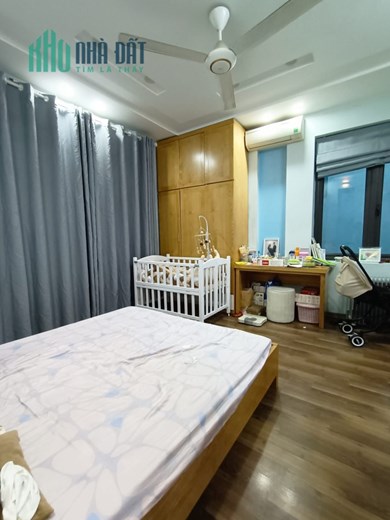 40m Mặt Tiền 4m Phố Cát Linh Đống Đa. Nhà Tiện Ích Ngập Tràn Phố Vip. Chủ Thiện Trí Bán