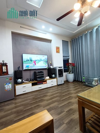 40m Mặt Tiền 4m Phố Cát Linh Đống Đa. Nhà Tiện Ích Ngập Tràn Phố Vip. Chủ Thiện Trí Bán