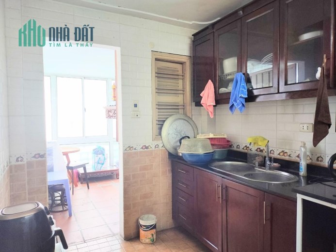 Bán nhà Giải Phóng, Hoàng Mai 50m2 x 4T Tặng nội thất sịn, ở sướng nhỉnh 3 tỷ.