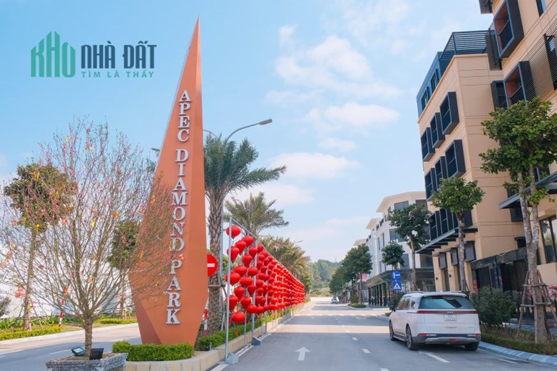 Cần bán nhanh Shophouse 5 tầng vị trí đẹp tại khu đô thị Apec Diamond  - Thành Phố Lạng Sơn