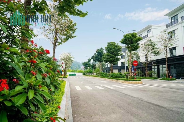 Cần bán nhanh Shophouse 5 tầng vị trí đẹp tại khu đô thị Apec Diamond  - Thành Phố Lạng Sơn